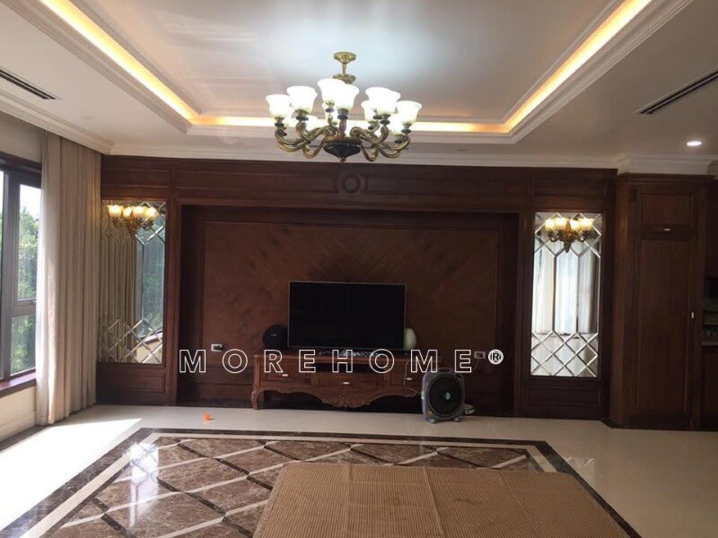 Morehome - Đơn vị thi công nội thất phòng khách gỗ tự nhiên tân cổ điển sang trọng đẹp tại biệt thự Ecopark Hưng Yên Thi công nội thất biệt thự tân cổ điển